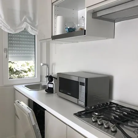 Apartamento Stunning 300mt By The Sea Dei Marmi